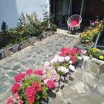 Guest house Popov Marchevo