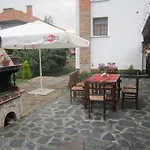 بيت ضيافة Popov Marchevo